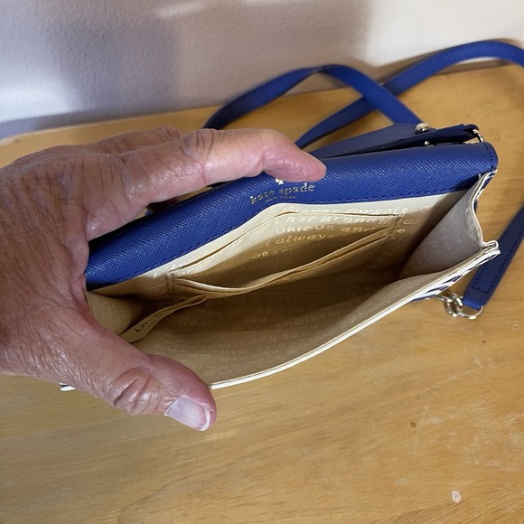 Kate Spade Fairmont Square Blue and White Crossbody Mini Wallet Purse - Picture 5 of 12
